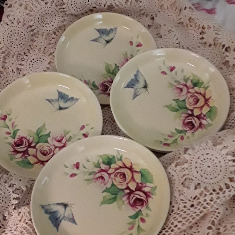 Vintage salad plates, five, yellow, unmarked